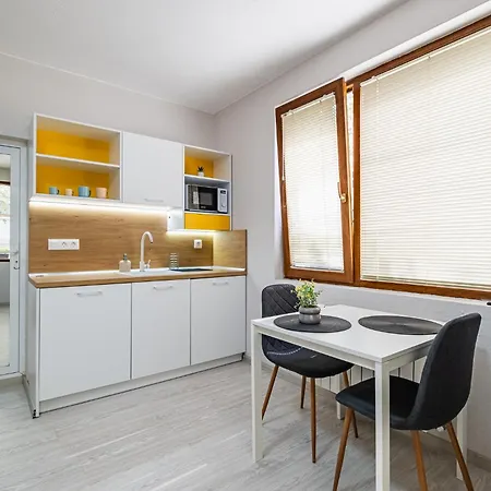 Apartmán Perfect Near Sea Garden 3 *